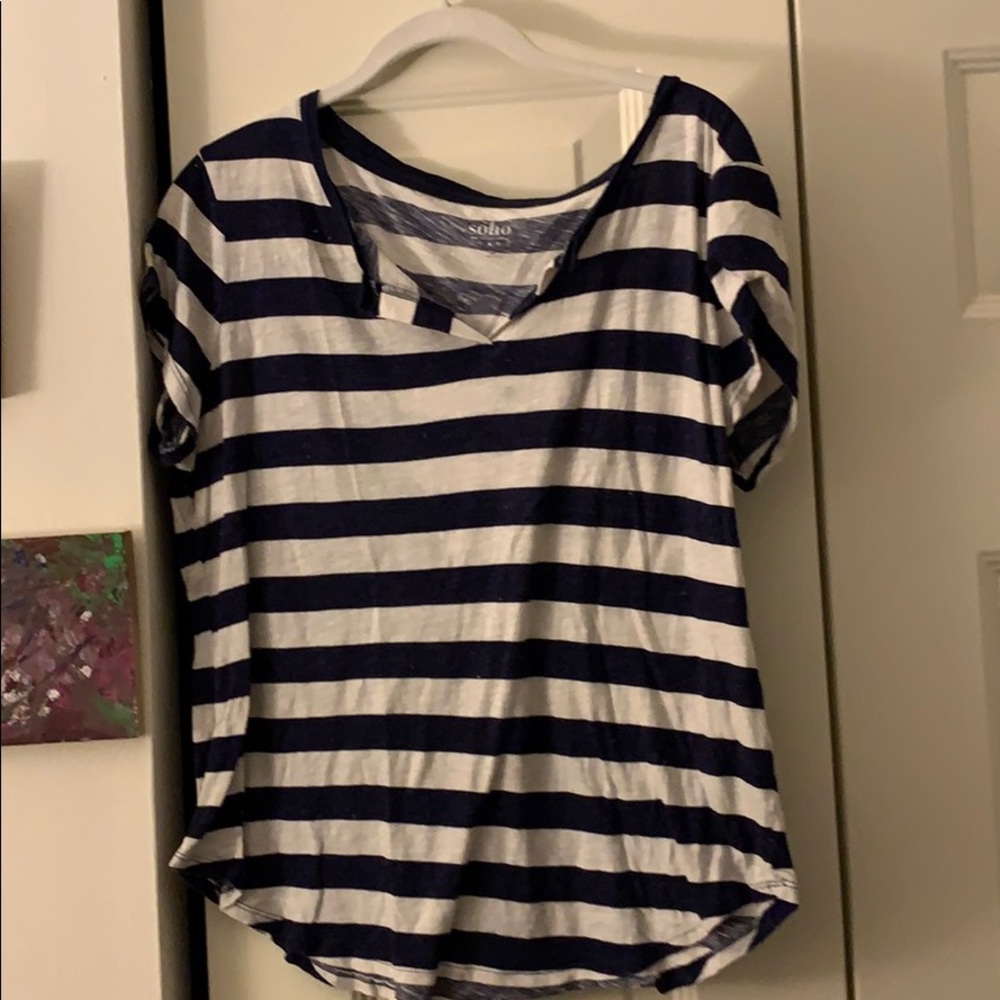 Short sleeve shirt